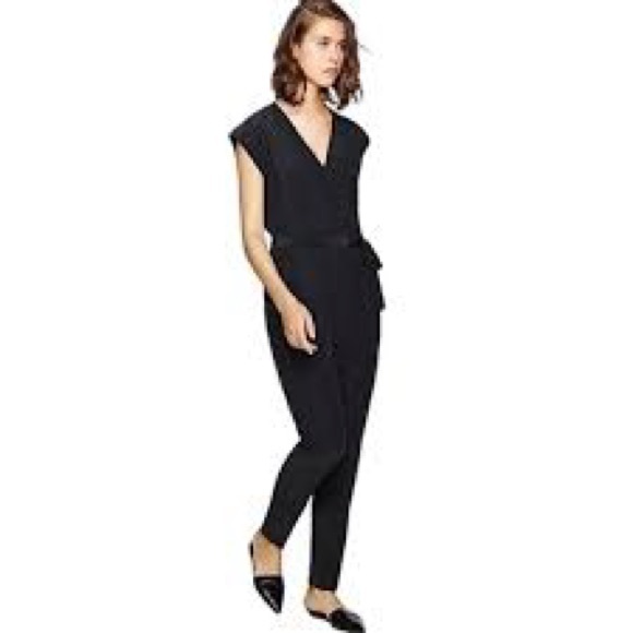 ARITZIA 100% silk black v-neck short-sleeve jumpsuit - Picture 1 of 7